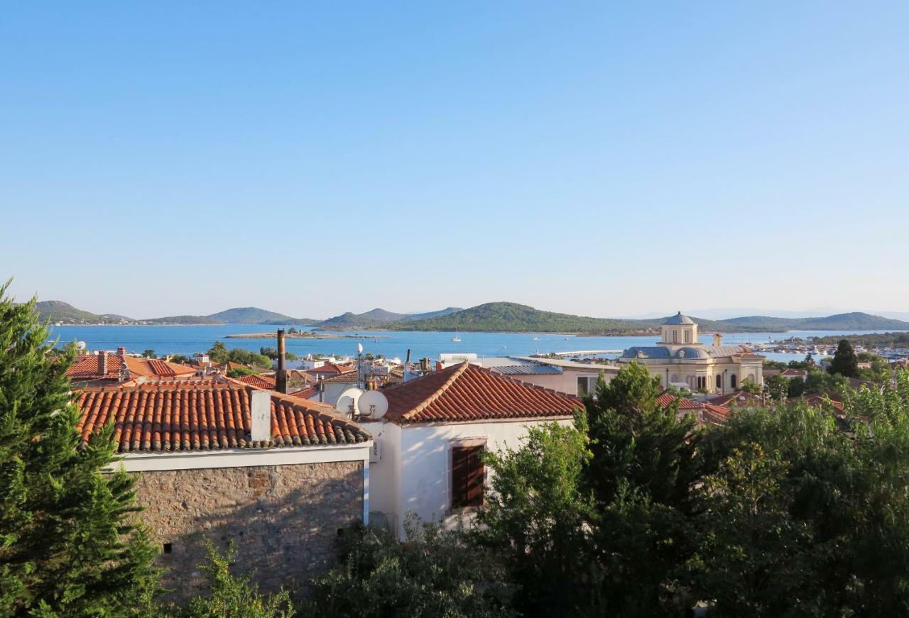 Cunda Sakin Hotel ภายนอก รูปภาพ