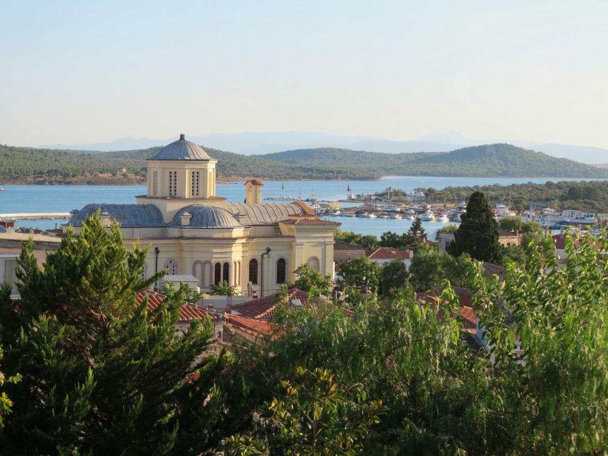 Cunda Sakin Hotel ภายนอก รูปภาพ