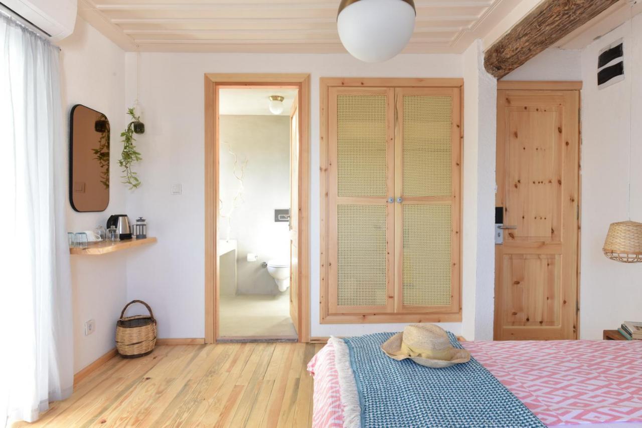 Cunda Sakin Hotel ภายนอก รูปภาพ